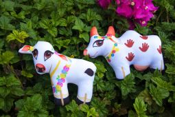 Doll Set Cows